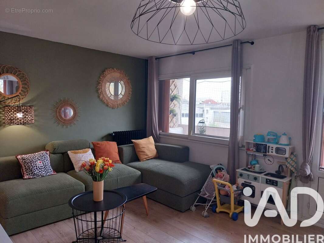 Photo 2 - Appartement à CHELLES