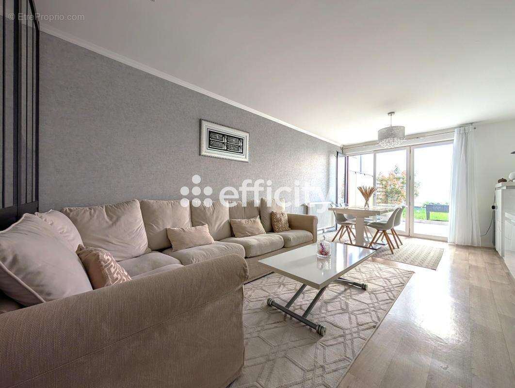 Appartement à SAINT-DENIS