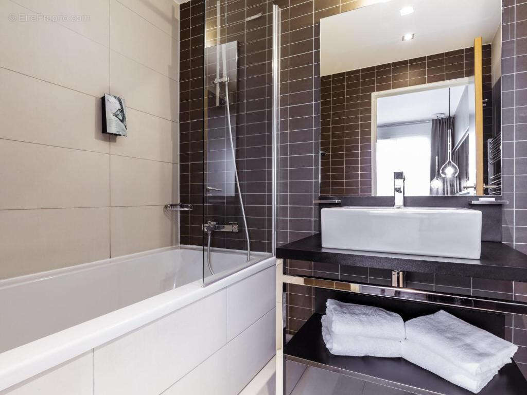 Appartement à MARSEILLE-5E