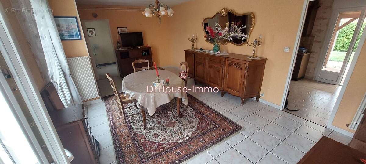 Maison à SAINT-ANDRE-LES-VERGERS