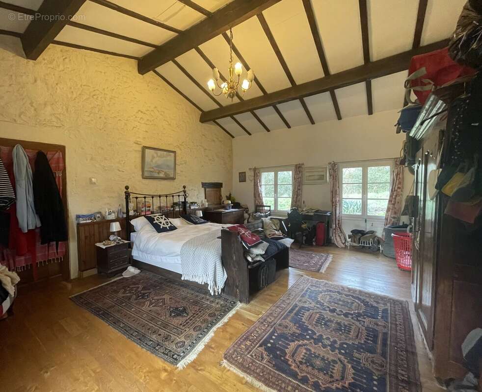 Maison à LE GRAND-MADIEU