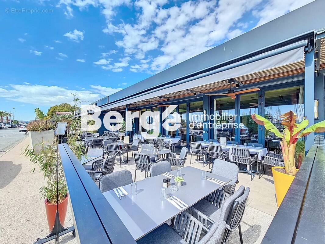 Autre à SAINT-LAURENT-DU-VAR