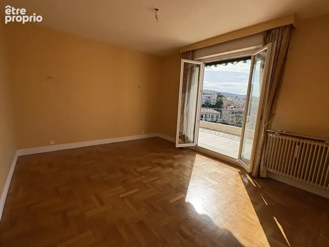 Baisse de prix – 940 000 € – appartement-villa – 152 m² de terrasse – nice libération - photo 7