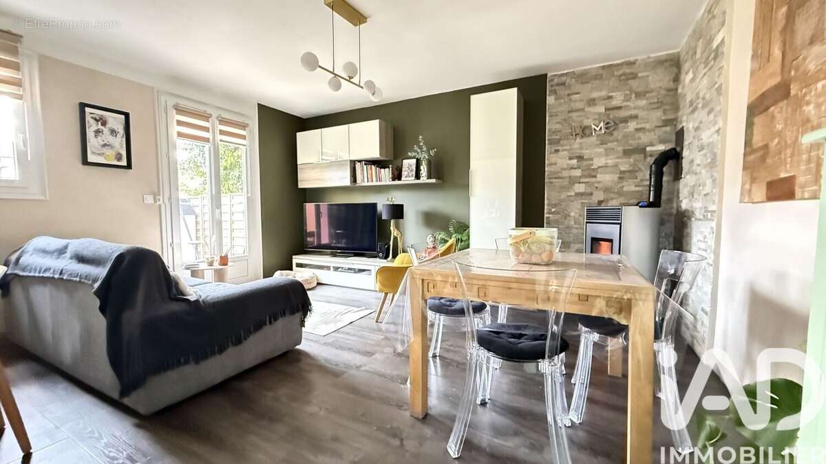 Photo 6 - Maison à SAINT-LAURENT-DE-LA-SALANQUE