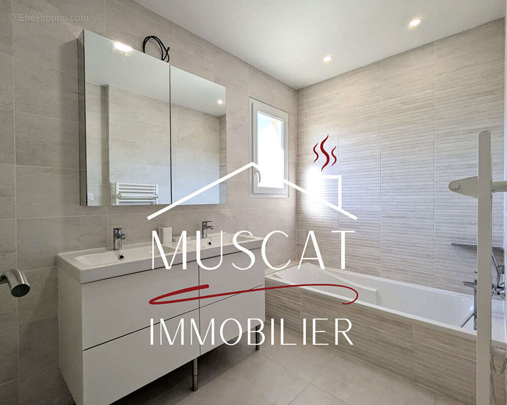 Maison à VILLEFONTAINE