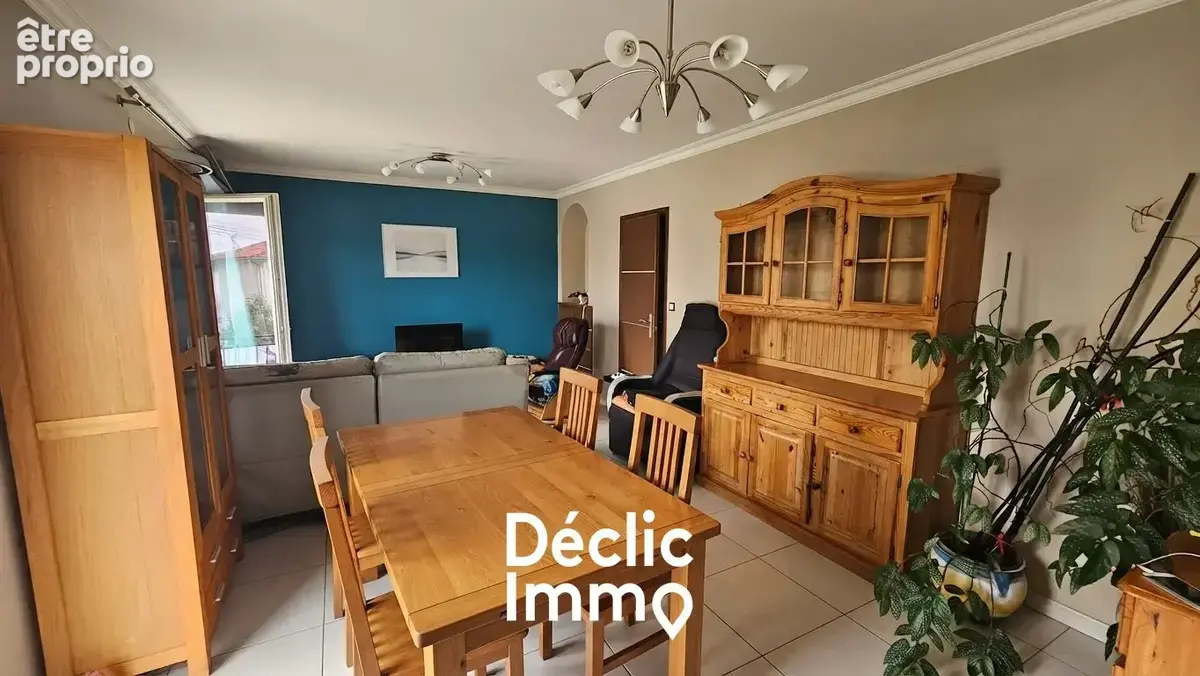 Coup de cur assuré pour cette maison familiale lumineuse et prête à vivre à Niort ! - photo 4