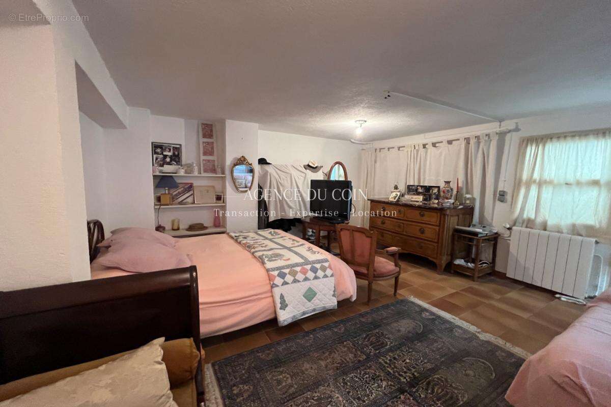 Maison à DRAGUIGNAN