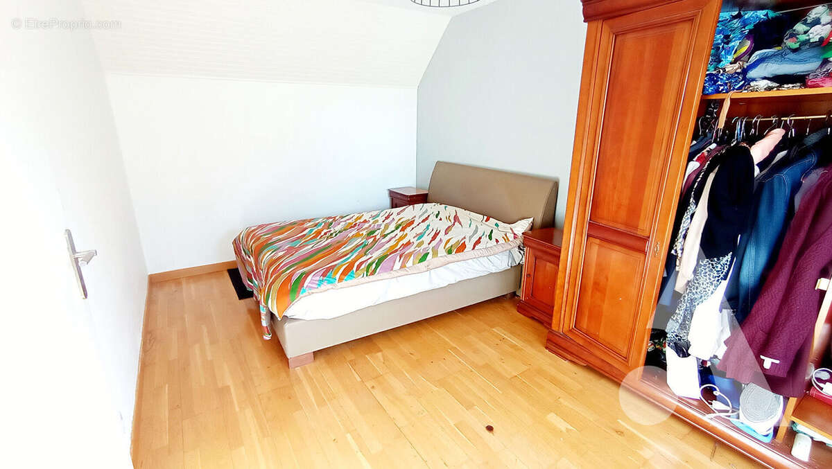 Maison à LA RIVIERE-DE-CORPS