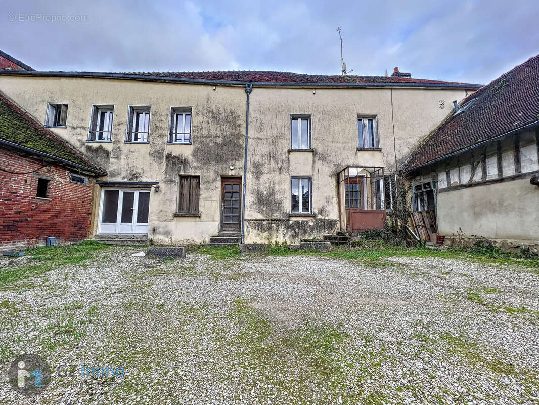 Photo 3 - Appartement à ERVY-LE-CHATEL