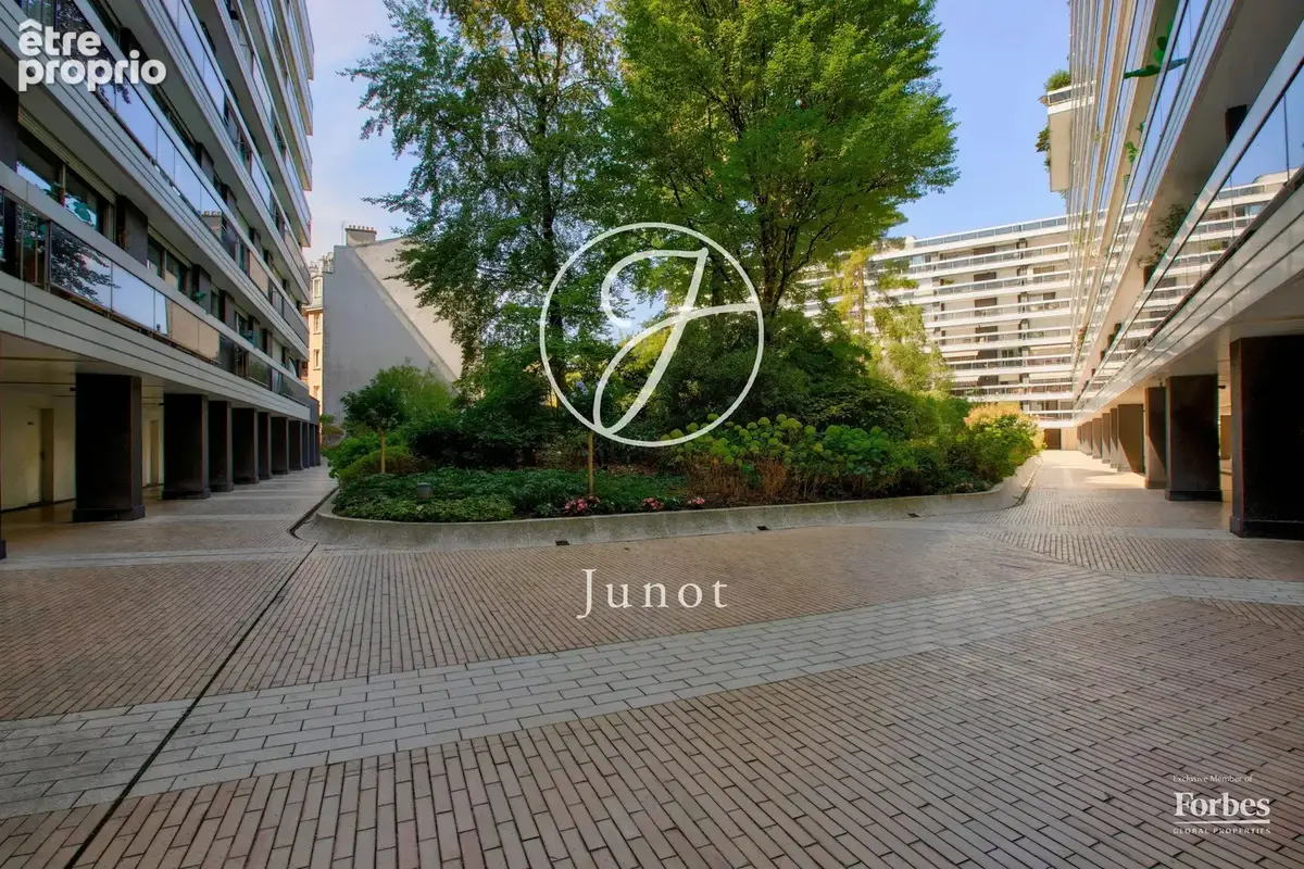 Paris 16e - RUE DES SABLONS / MEXICO - Studio - 33,73m² Carrez - Coin nuit - Balcon - photo 12