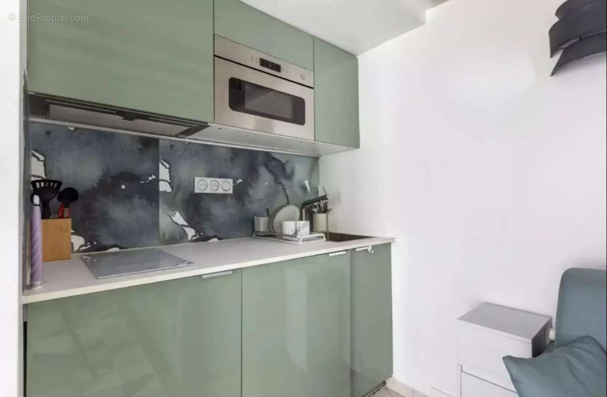 Appartement à PARIS-3E