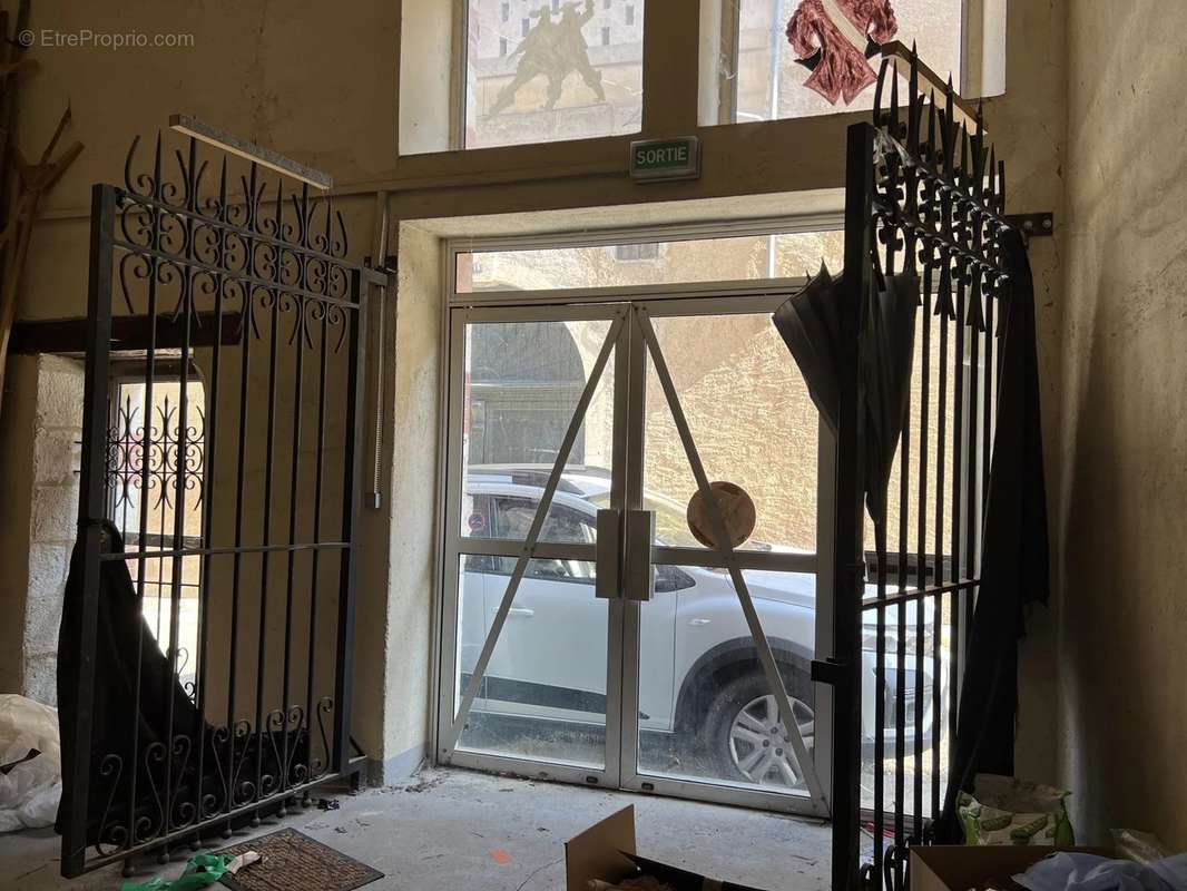 Commerce à LECTOURE