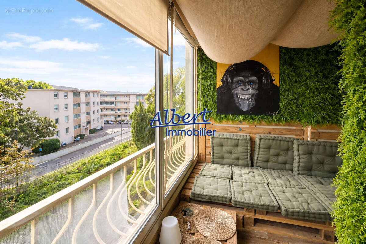 Appartement à SANARY-SUR-MER