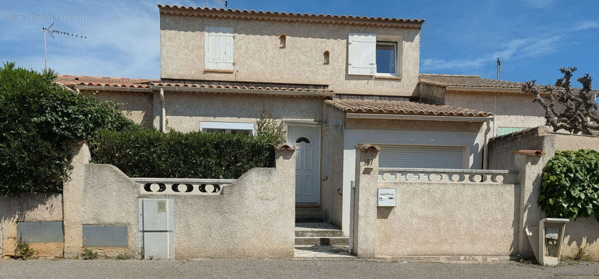 Maison à LA LONDE-LES-MAURES