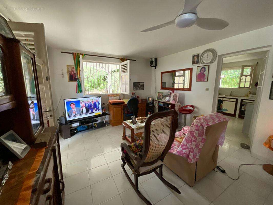 Maison à BASSE-TERRE