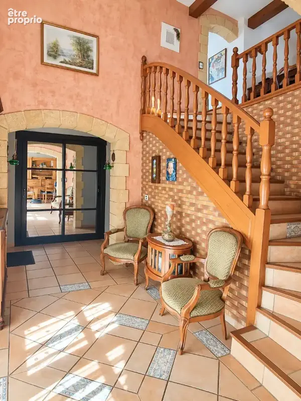 Villa traditionnelle Type 5 + type 2 plein sud - photo 9