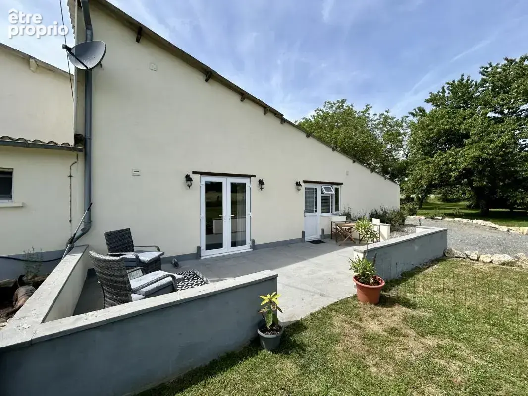 Maison de Caractère avec Gîte, Camping et Piscine - photo 11