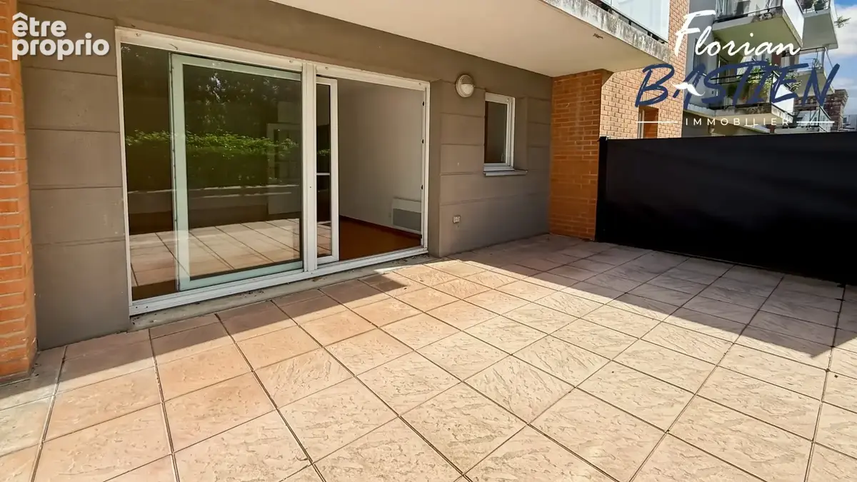 NOUVEAUTÉ À VALENCIENNES : un T2 en rez-de-chaussée avec terrasse de 20 m² et garage ! - photo 7