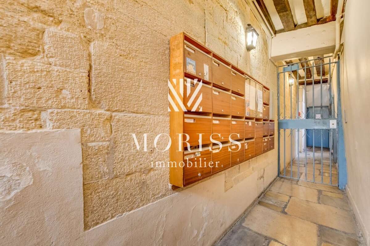 Appartement à PARIS-4E