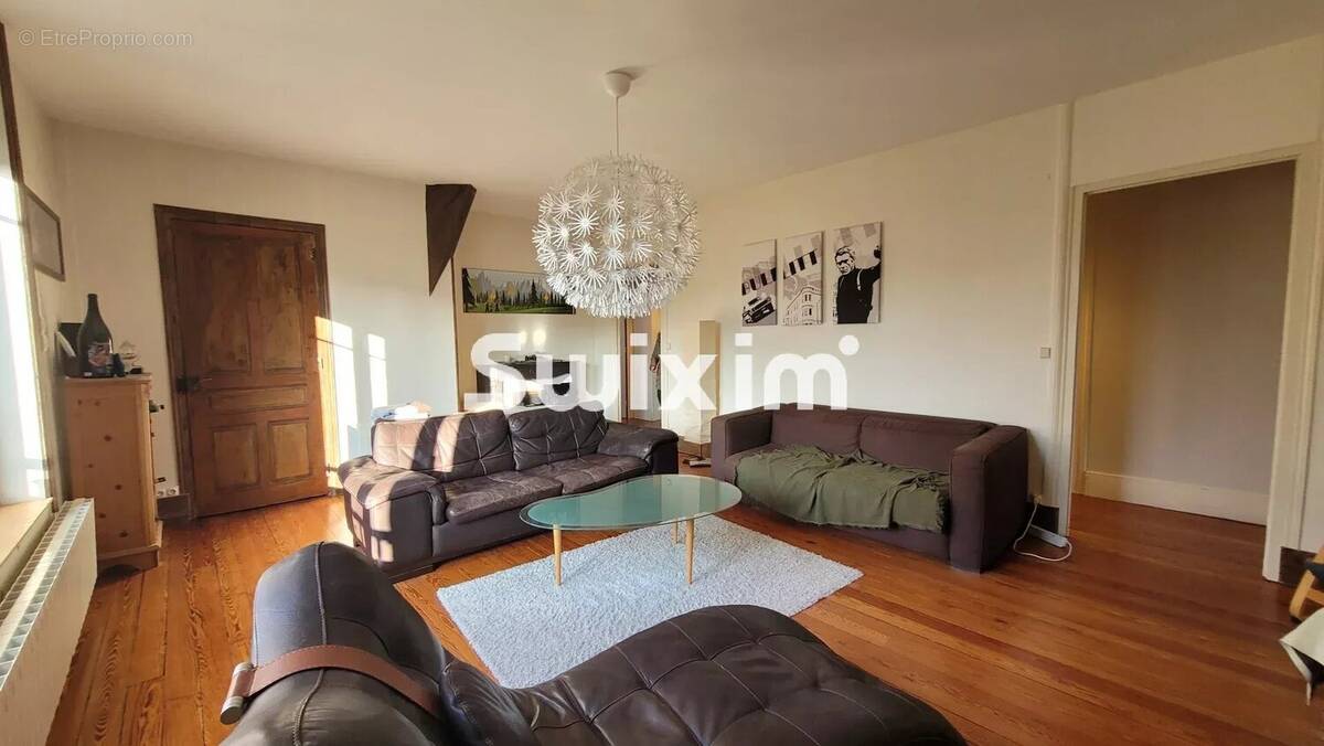 Appartement à LONS-LE-SAUNIER