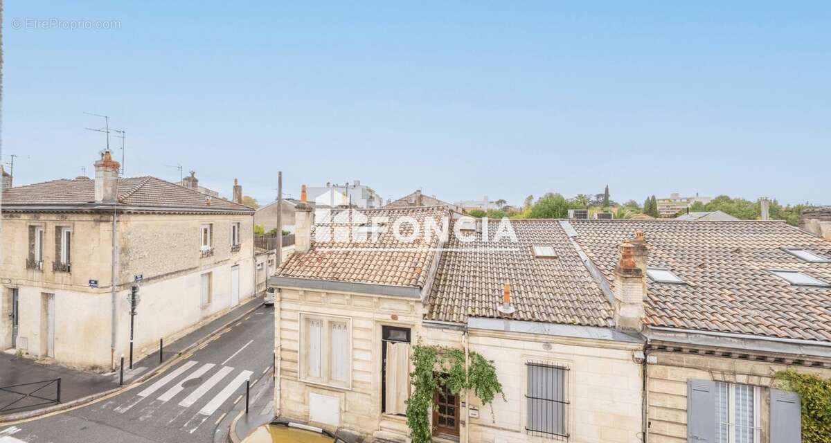 Appartement à BORDEAUX