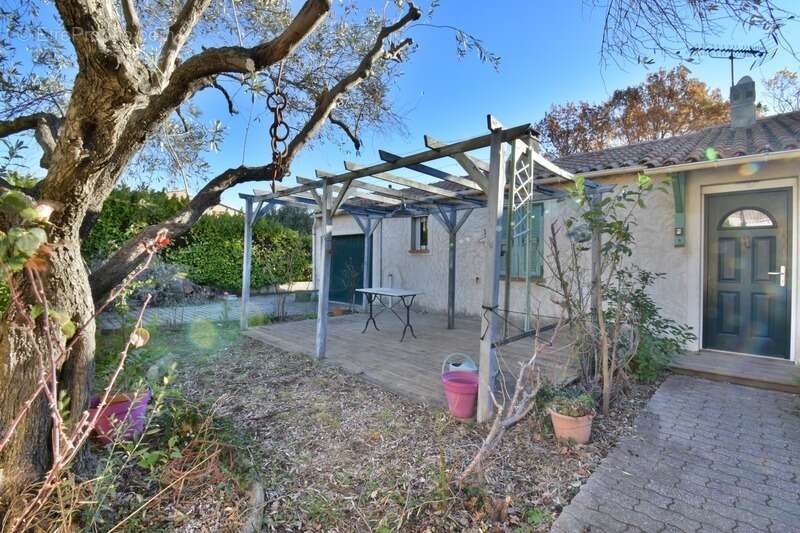Maison à CHATEAU-ARNOUX-SAINT-AUBAN