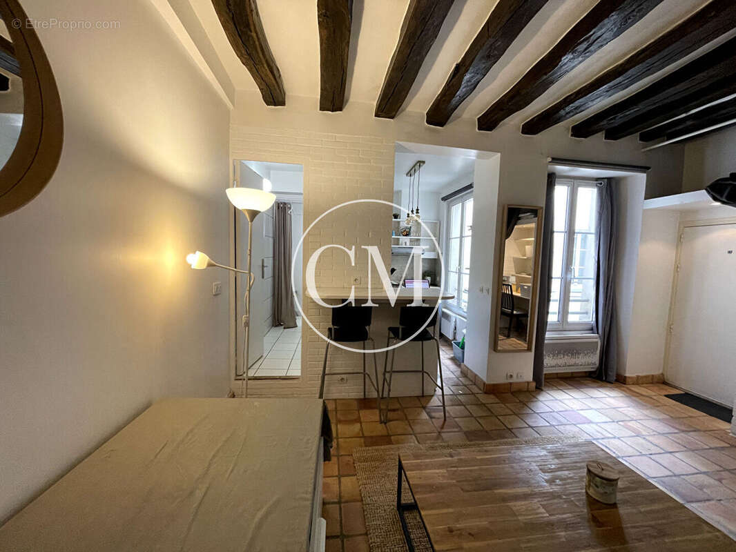 Appartement à VERSAILLES