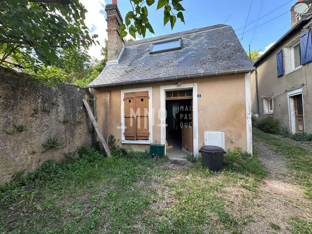 Maison à VOUVRAY-SUR-LOIR