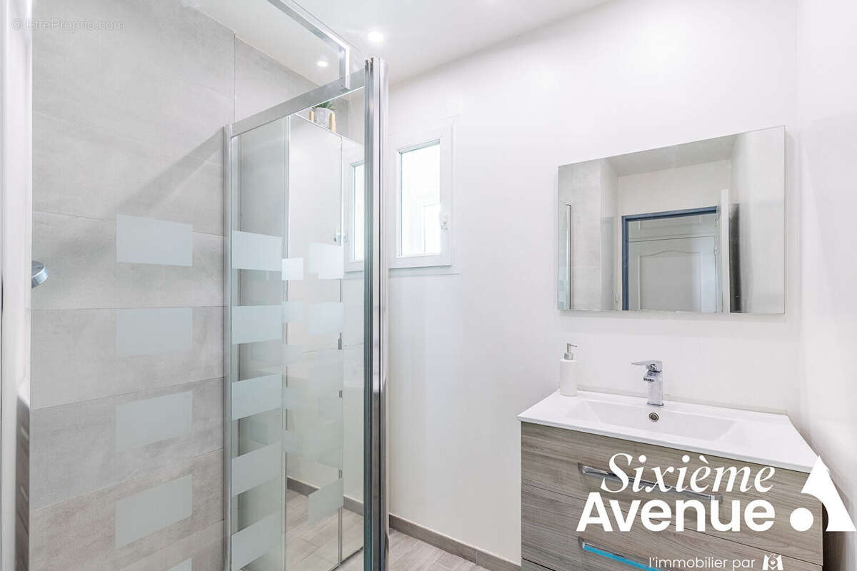 Appartement à CHILLY-MAZARIN