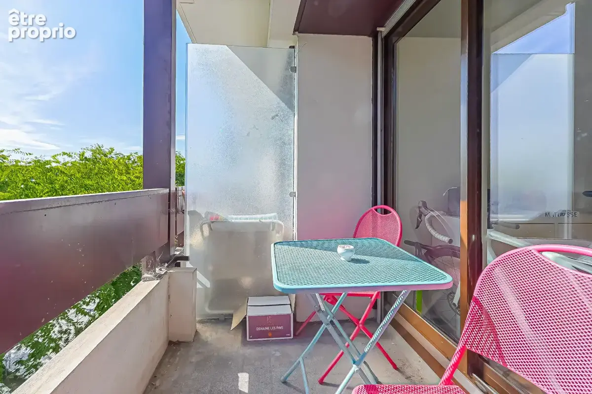 Appartement Paris 2 pièce(s) 56 m2 - BALCON - photo 4