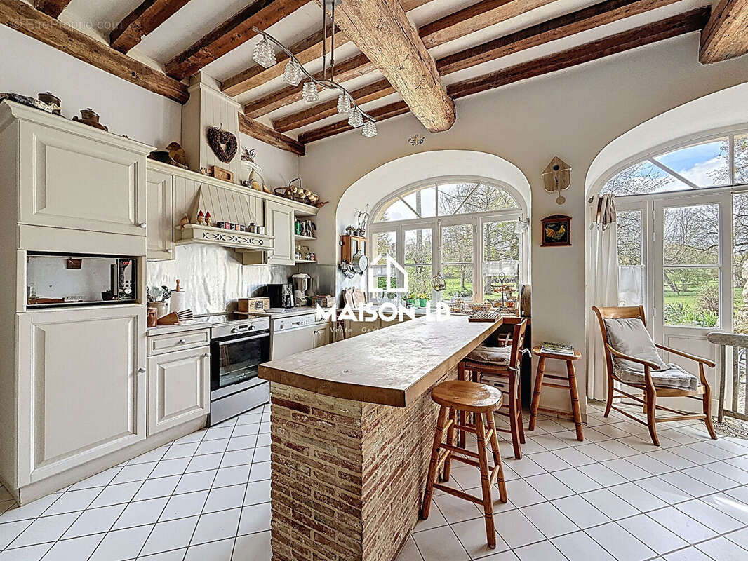 Maison à VERSAINVILLE