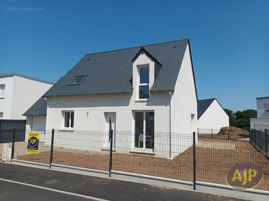 Maison à QUESTEMBERT