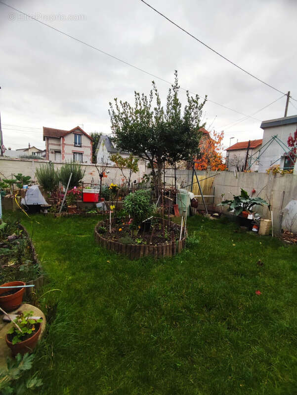 Maison à AULNAY-SOUS-BOIS