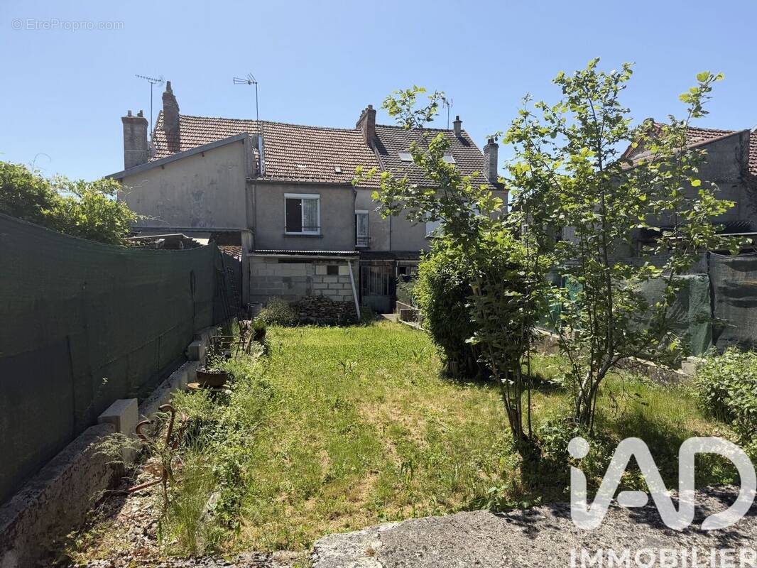 Photo 1 - Maison à VIELS-MAISONS