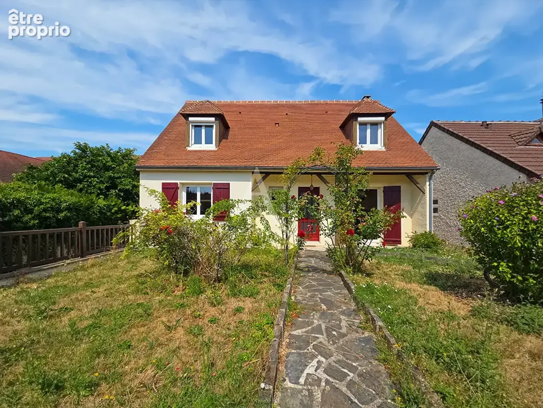 Photo Maison à Ecquevilly au prix de 357 000€