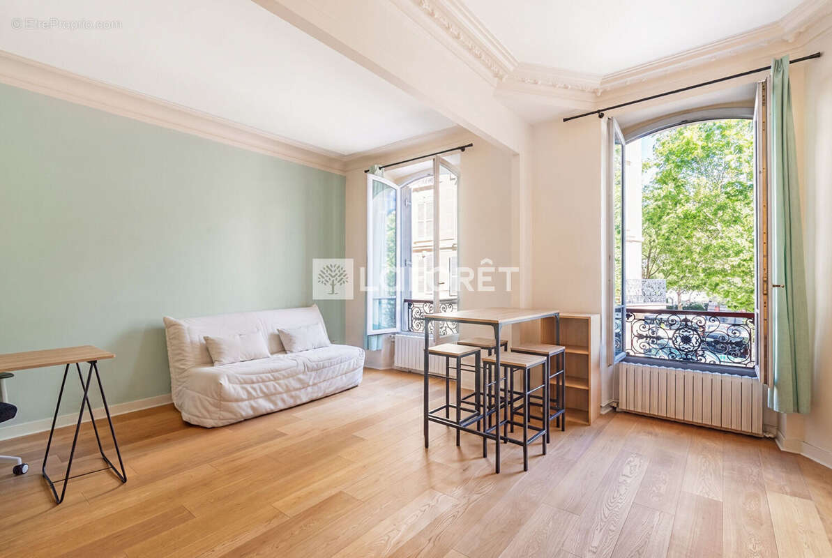 Appartement Paris 3 pièces 45.5 m2 - photo 2