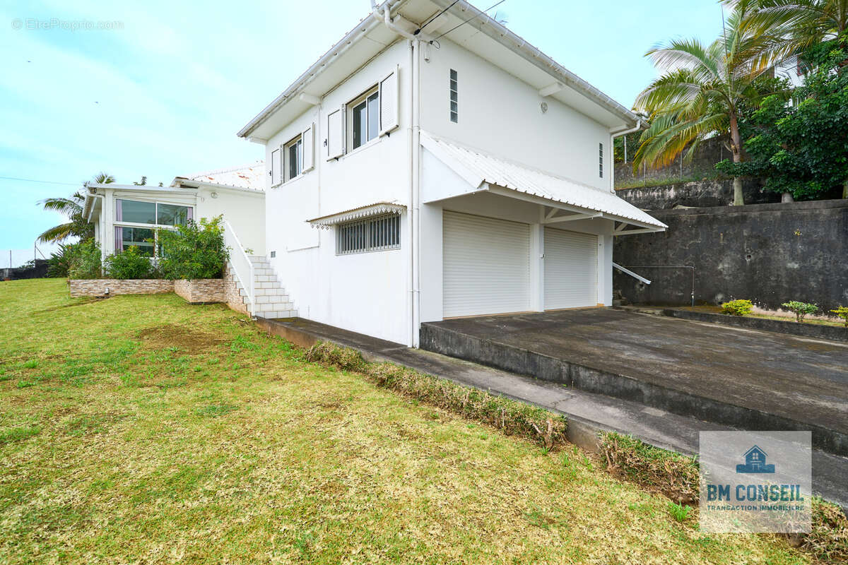 Maison à PETITE-ILE