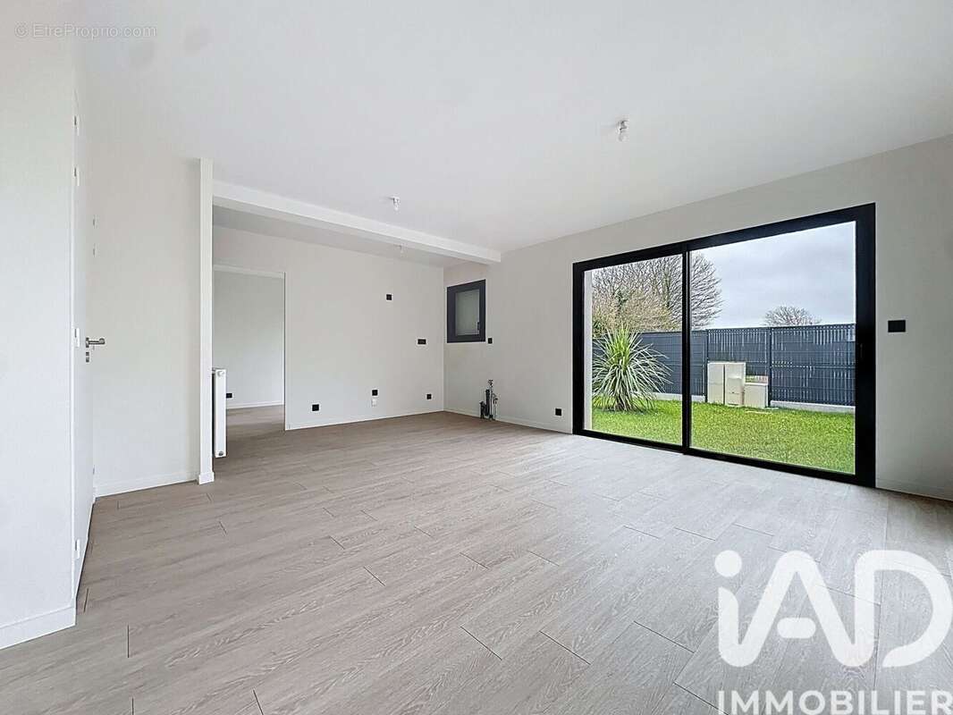 Photo 2 - Maison à LA GOUESNIERE