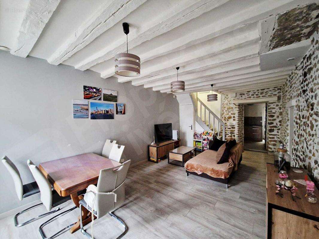 Maison de ville - 4 pièces avec courette - photo 5