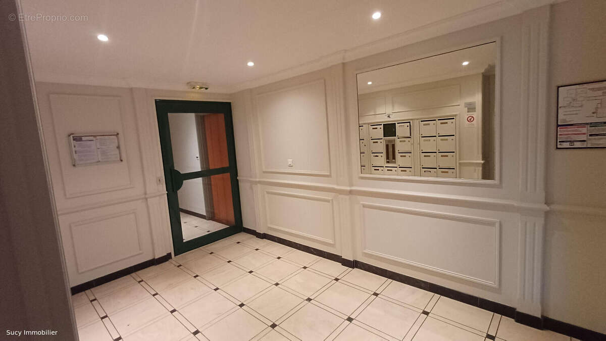 Appartement à PONTAULT-COMBAULT