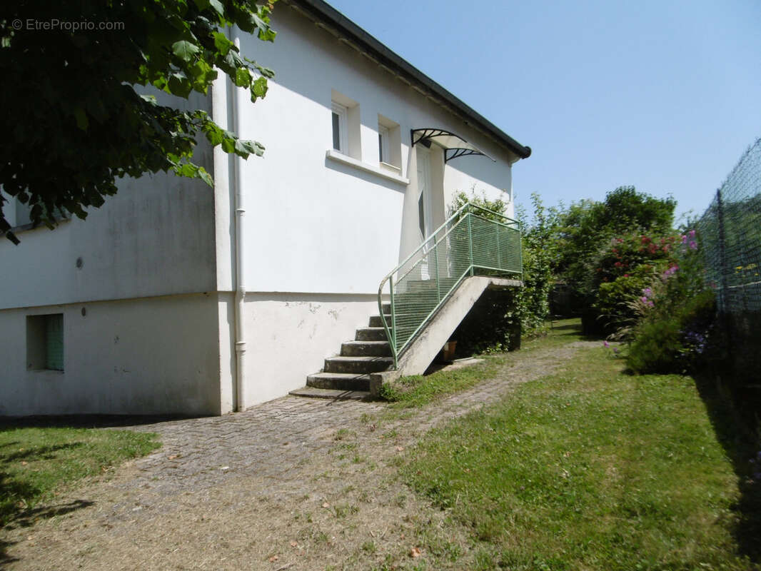 Maison à TOULON-SUR-ARROUX