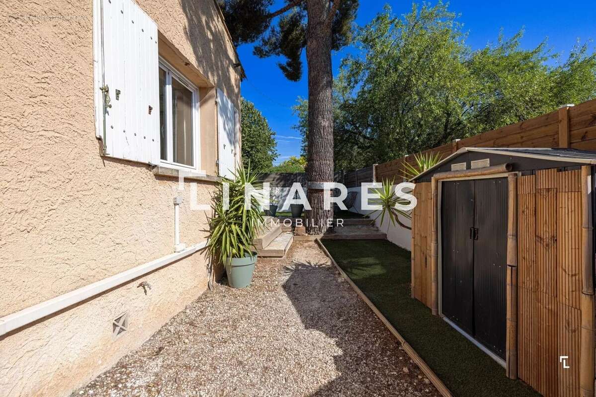 LE COCON - Appartement T3 de 79m² - Jardin de 75m² - Deux places de parking - 13190 ALLAUCH - photo 20