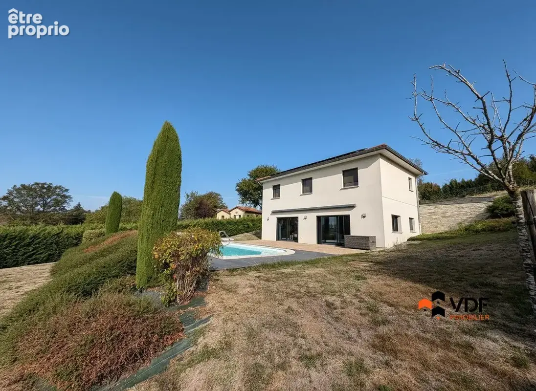 Maison 6 pièces 129 m² à vendre à Saint-Vincent-De-Boisset (42120) - photo 2