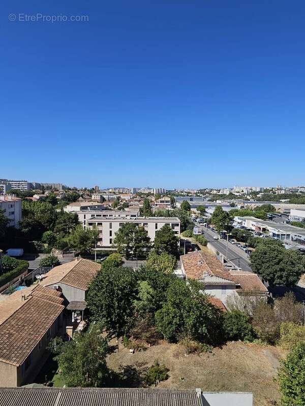 Appartement à MARSEILLE-11E