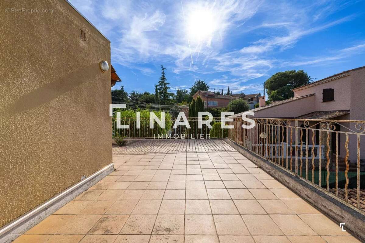 Maison à MARSEILLE-12E