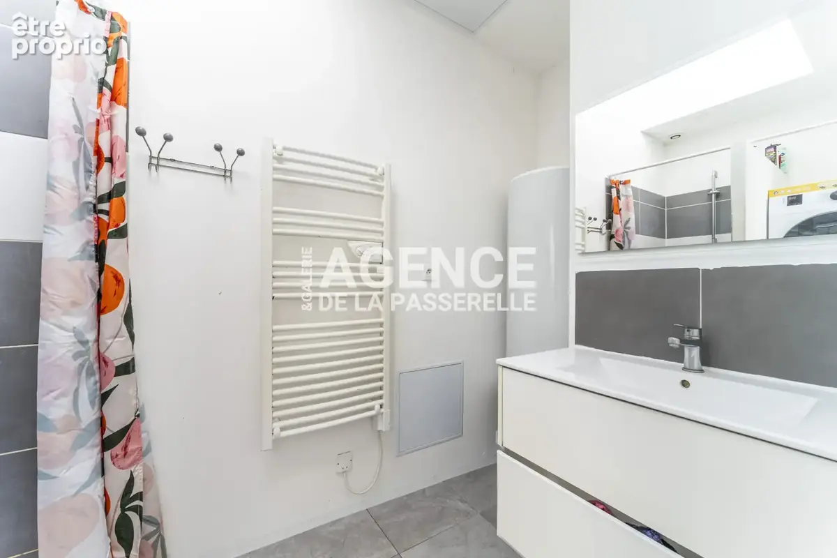 Maison et appartement annexe avec garage à Lille - photo 19