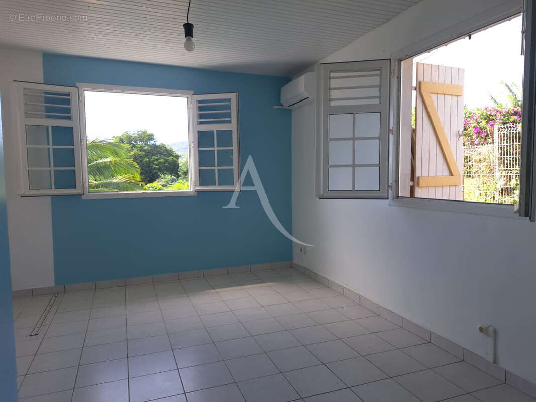 Maison à SAINTE-LUCE