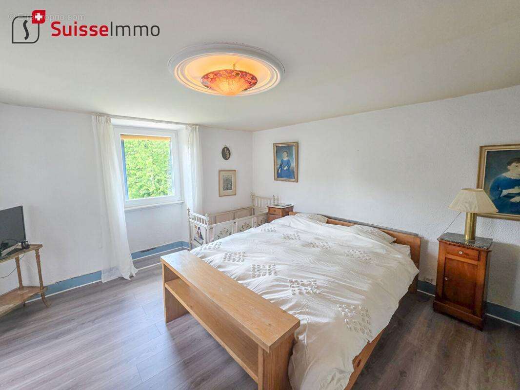 Maison à VALLEROIS-LE-BOIS