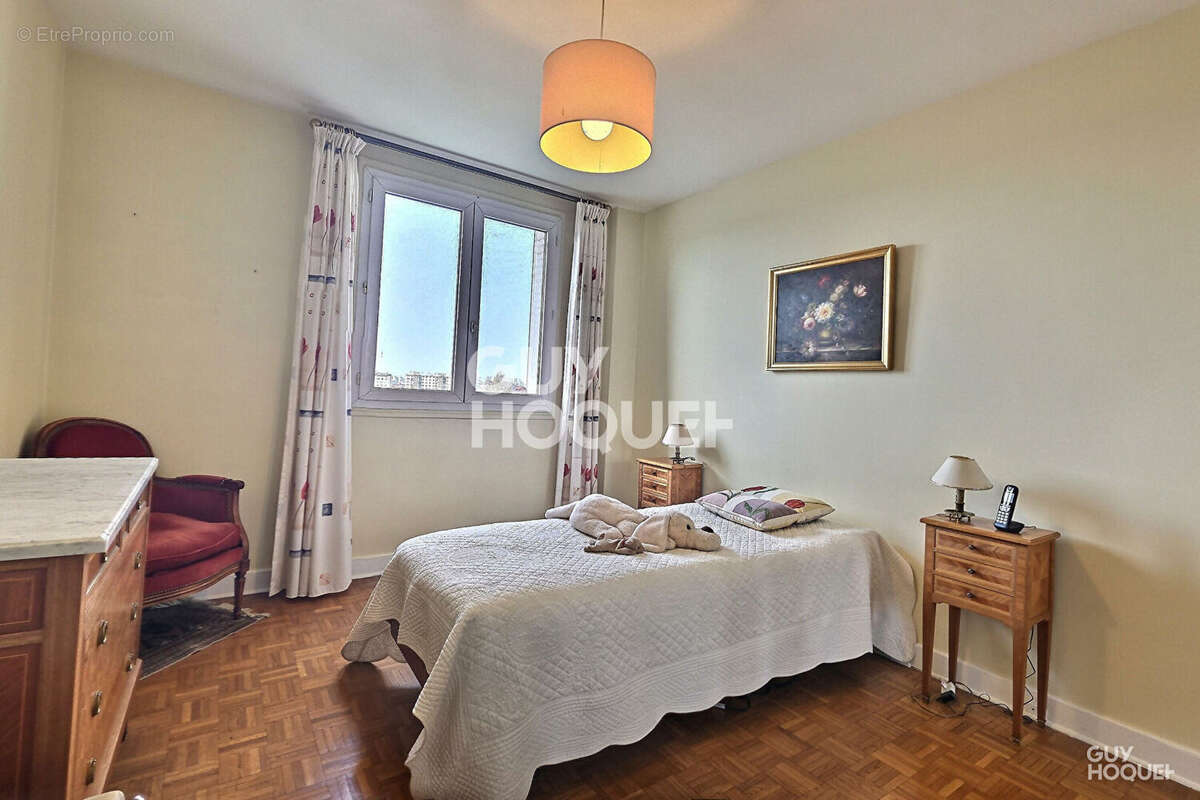 Appartement à MAISONS-ALFORT