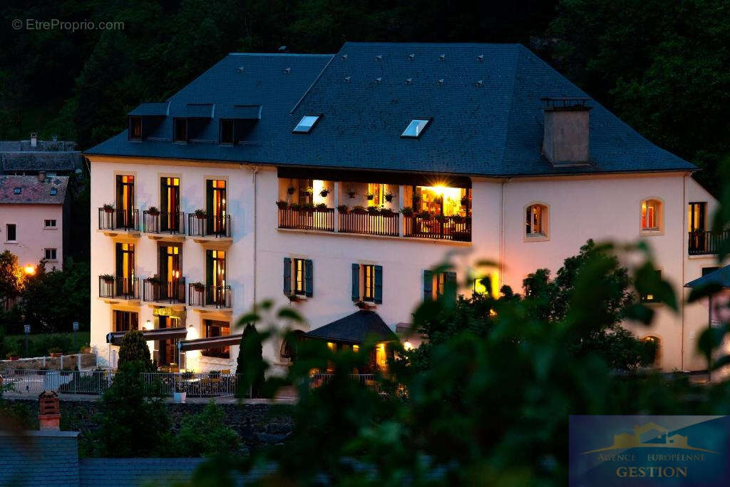 Commerce à GAVARNIE